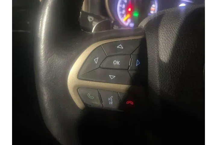 $14363 : Jeep Grand Cherokee 2016 4x4 image 6