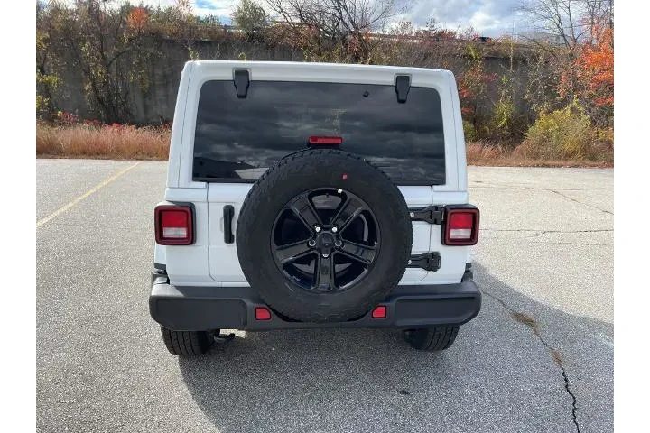 $28990 : Jeep Wrangler Unlimited 2021 image 9