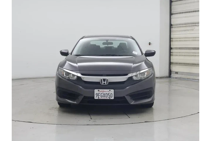 $17998 : Honda Civic 2018 LX 4dr Seda image 5