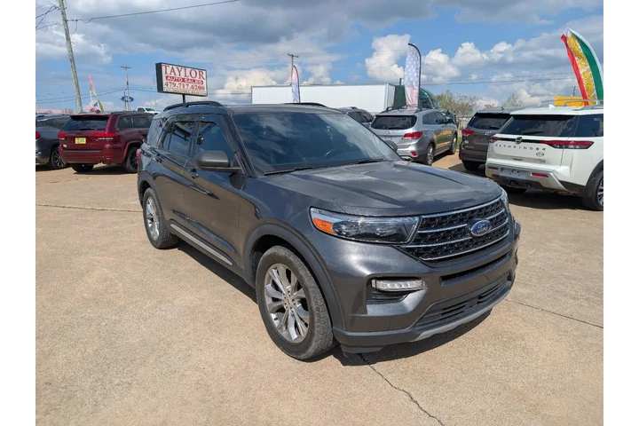 2020 Explorer image 3