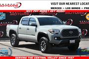 Tacoma 2WD TRD Off-Road Pick en Merced