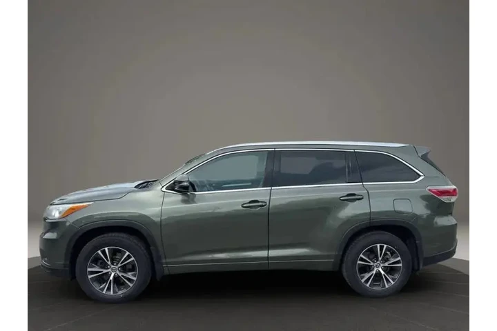 $18500 : 2016 Highlander XLE image 4