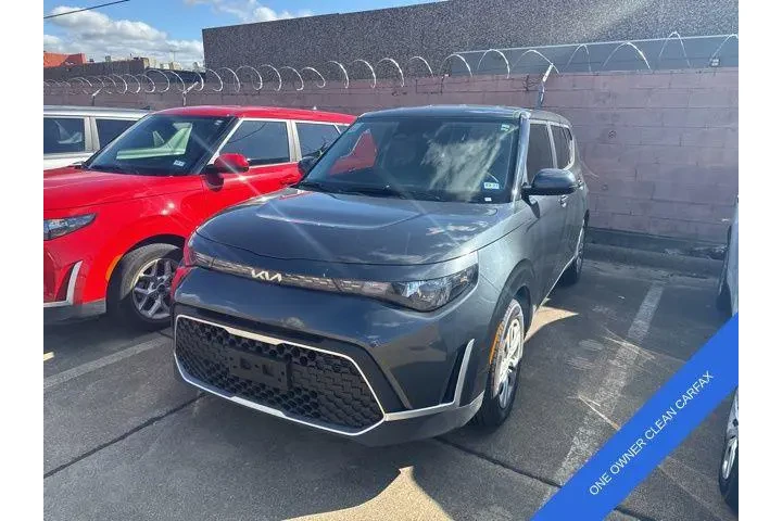 $15587 : Kia Soul 2025 S 4dr Crossove image 2