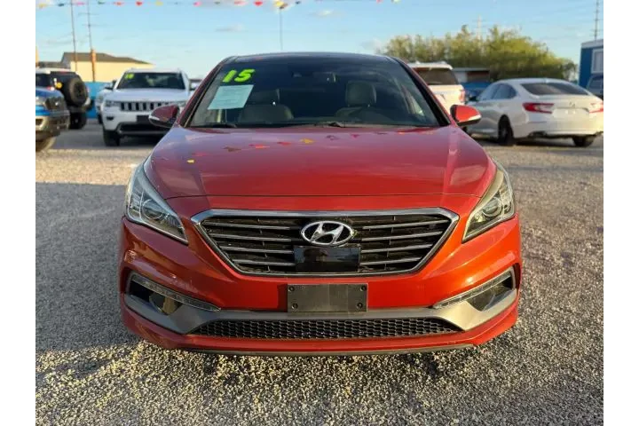 $12000 : 2015 HYUNDAI SONATA2015 HYUND image 4