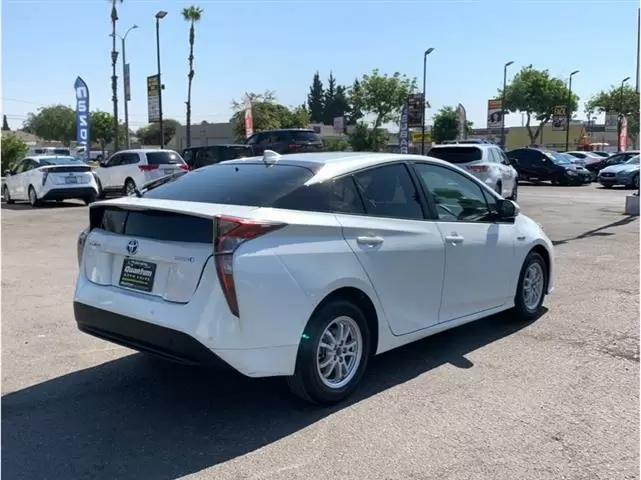 $16995 : 2017 Toyota Prius One Hatchbac image 3