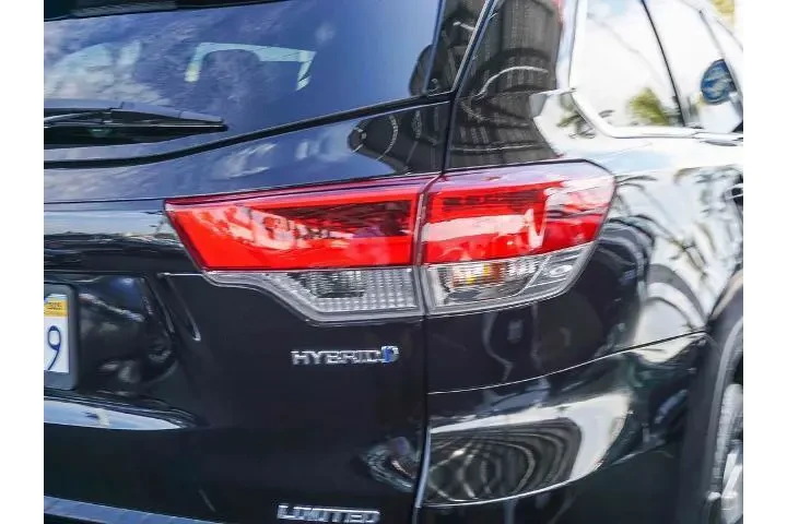 $30292 : Toyota Highlander Hybrid 201 image 9