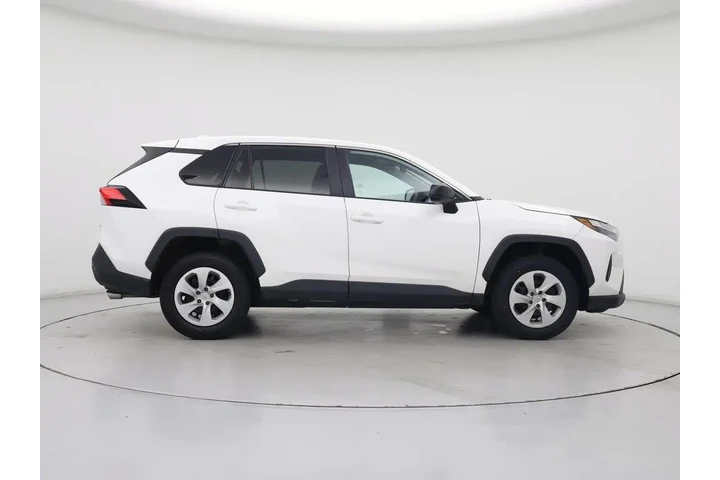 $26998 : Toyota RAV4 2024 AWD LE 4dr image 7