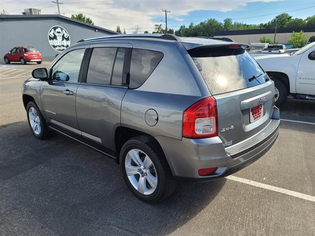 $7999 : 2012 Compass Sport SUV image 5