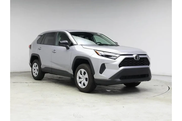 $30998 : Toyota RAV4 2025 LE 4dr SUV image 1