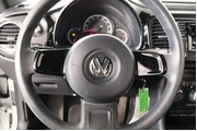 $12979 : Volkswagen Beetle 2016 1.8T thumbnail