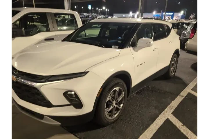 $25000 : Chevrolet Blazer 2023 AWD LT image 2