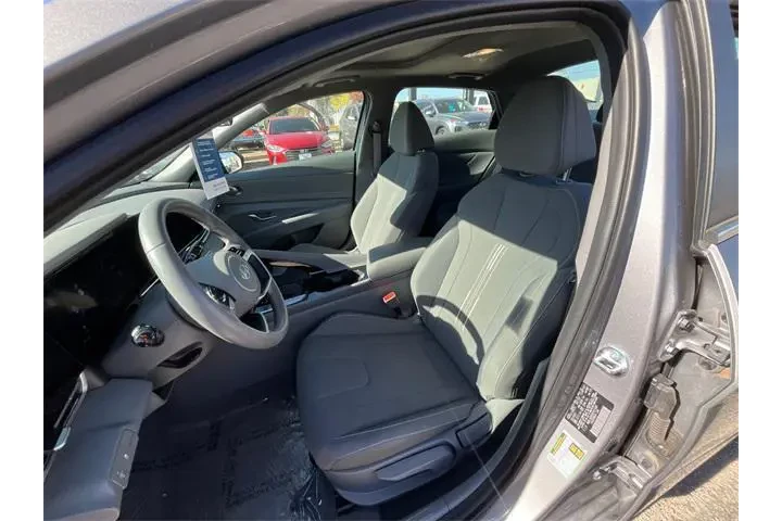 $26920 : Hyundai ELANTRA 2025 SEL Con image 10