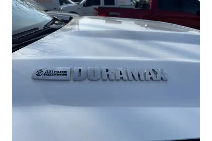 $33500 : Chevrolet Silverado 3500HD 2 image 5