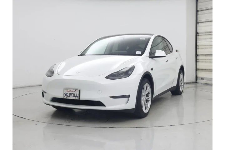 $35998 : Tesla Model Y 2023 AWD Long image 4