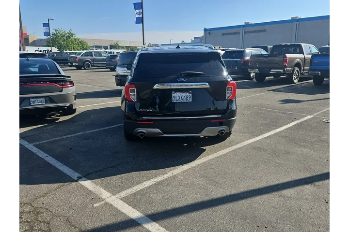 $28500 : Ford Explorer 2023 Limited 4 image 6