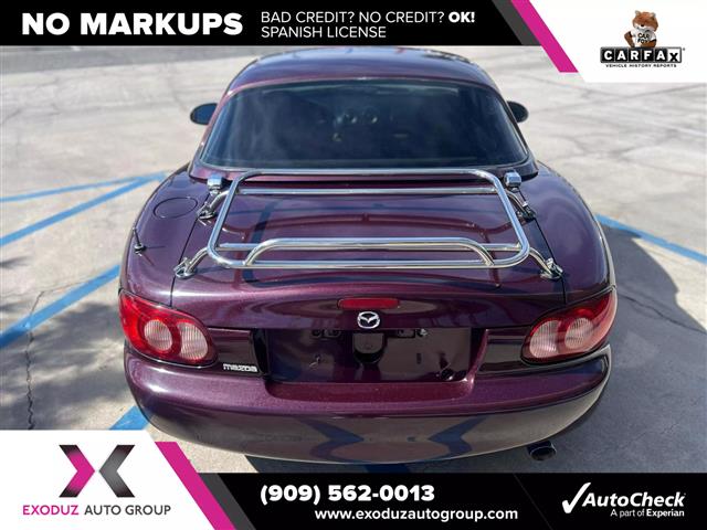 $11995 : 2003 MX-5 Miata SE image 7