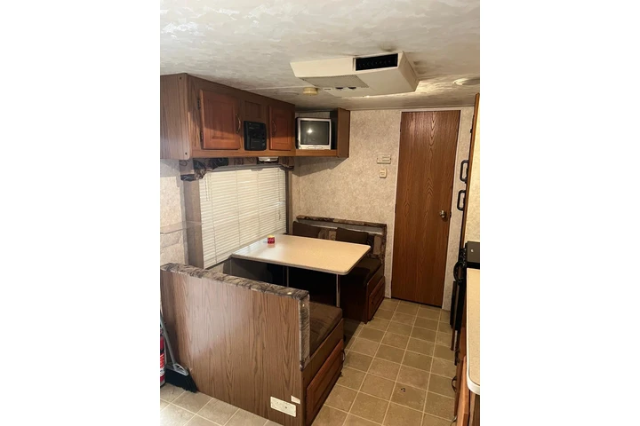 $800 : 1 recamara image 2