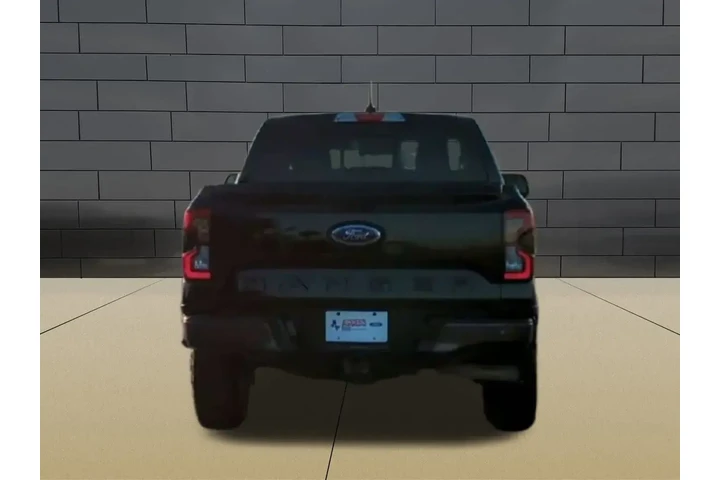 $37188 : Ford Ranger 2024 4x4 XLT 4dr image 7