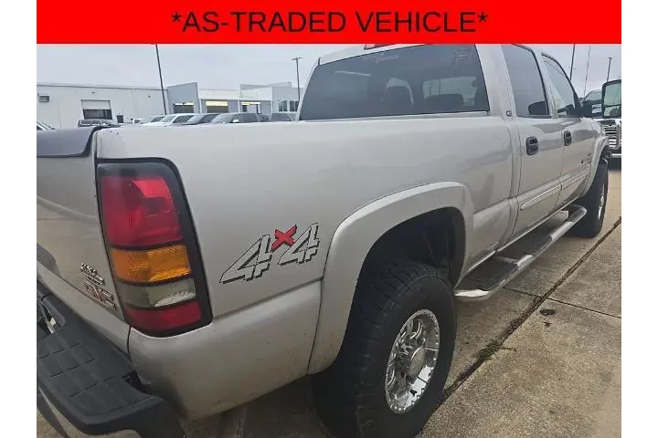 $13980 : GMC Sierra 2500HD 2005 4dr C image 10