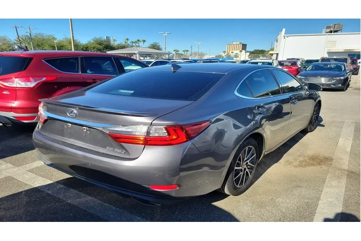 $18907 : Lexus ES 350 2016 4dr Sedan image 3