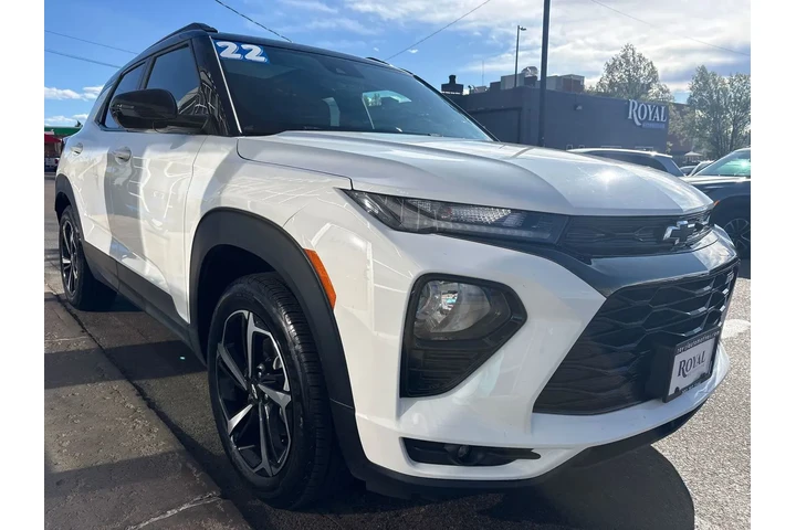 $24995 : 2022 Trailblazer AWD RS image 2