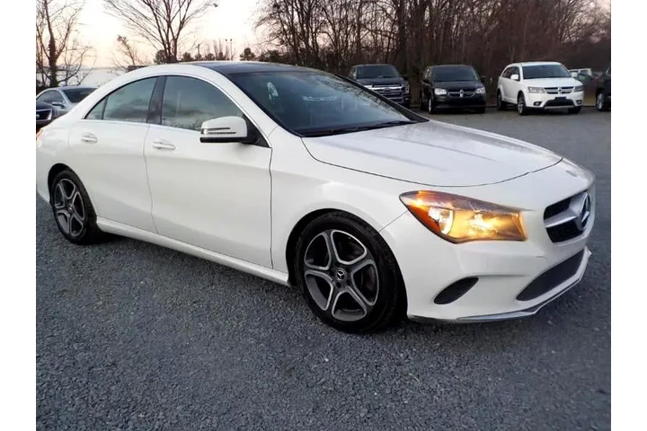 $13476 : 2018 CLA 250 image 7