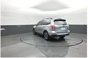 $18839 : Subaru Forester 2018 AWD 2.5 thumbnail