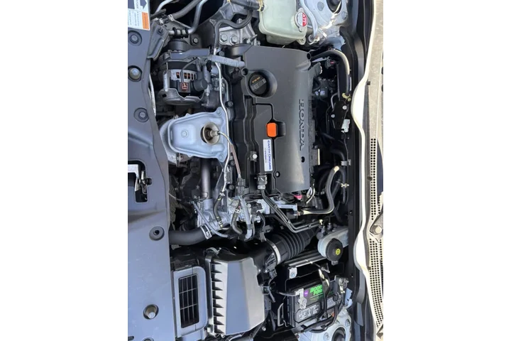 $18999 : 2021 Civic Sport image 9