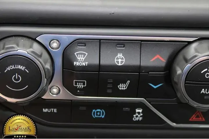 $37995 : Jeep Wrangler 2023 4x4 Rubic image 6