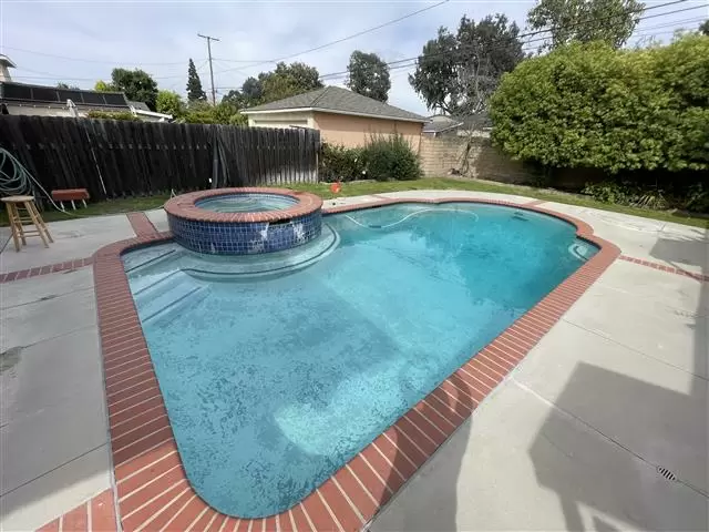 Yaqua Pool Service image 9