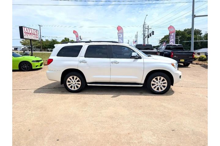 $29995 : 2016 Sequoia image 4