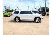 $29995 : 2016 Sequoia thumbnail