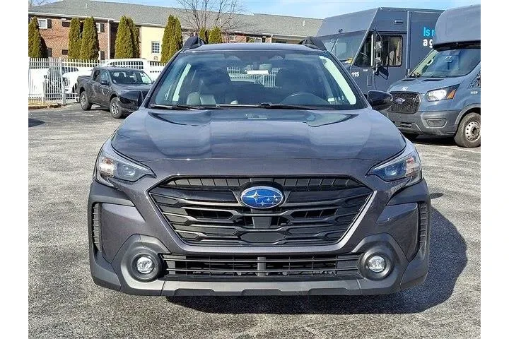 $24216 : Subaru Outback 2023 AWD Onyx image 2
