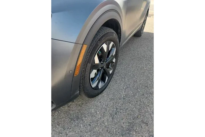 $29991 : Kia Sportage Plug-In Hybrid image 7