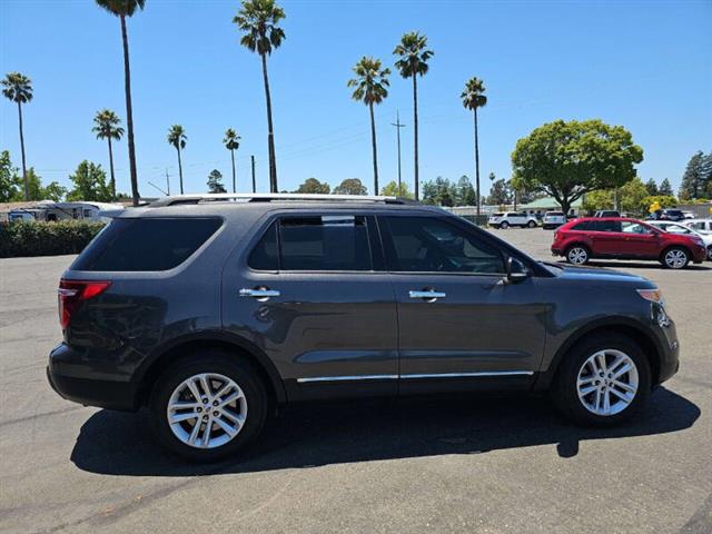 $14995 : 2015 Explorer XLT image 4