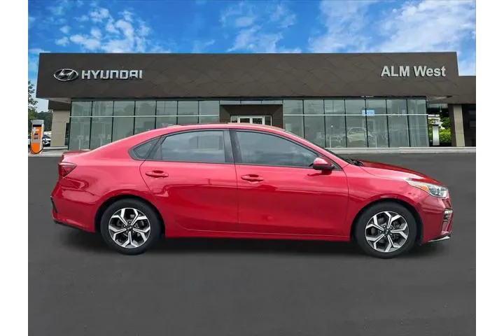 $8920 : Kia Forte 2020 LXS 4dr Sedan image 2
