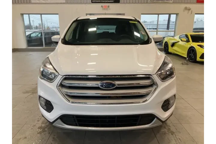 $14900 : Ford Escape 2019 AWD SE 4dr image 2
