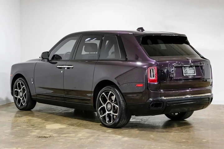 $359990 : 2023 Cullinan Black Badge image 10