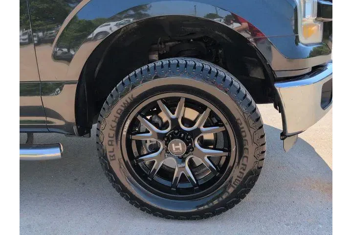 $13997 : Ford F-150 2015 4x2 XL 4dr S image 10