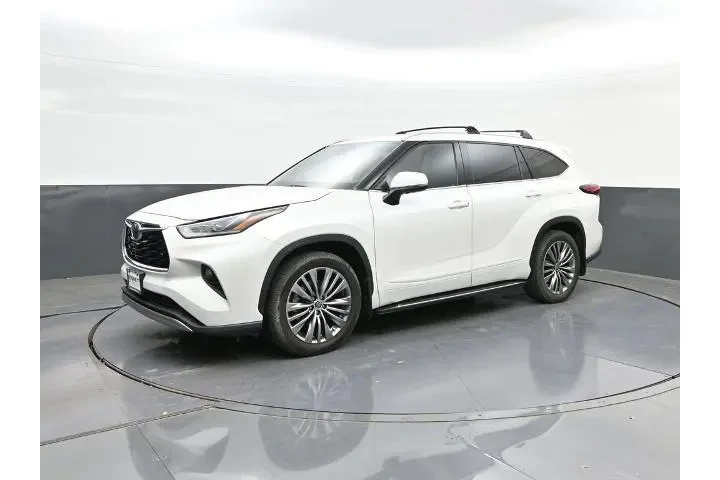 $28779 : Toyota Highlander 2020 AWD P image 1