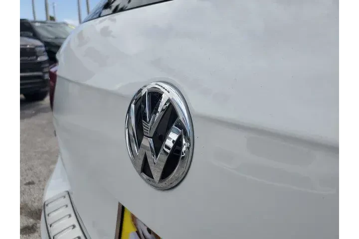 $15741 : Volkswagen Tiguan 2021 S 4dr image 10