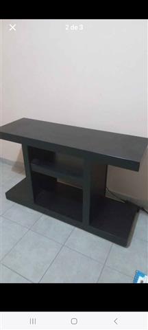 $1200 : Mueble para TV image 2