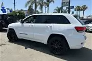 $22997 : 2018 Grand Cherokee Altitude thumbnail