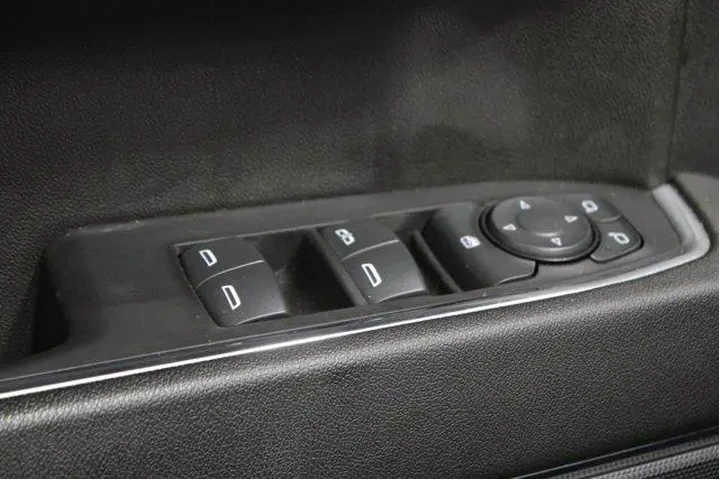 $37918 : Chevrolet Silverado 1500 202 image 4