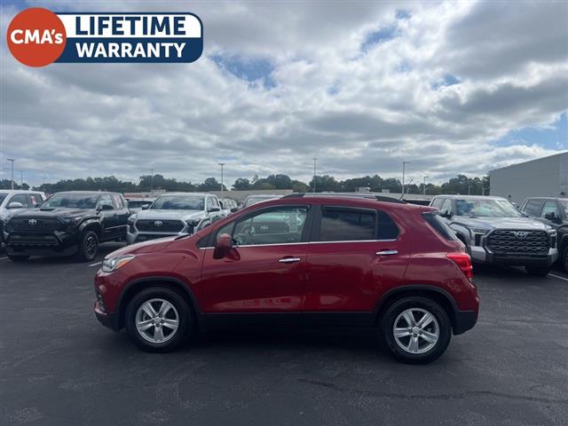 $14977 : PRE-OWNED 2020 CHEVROLET TRAX image 4