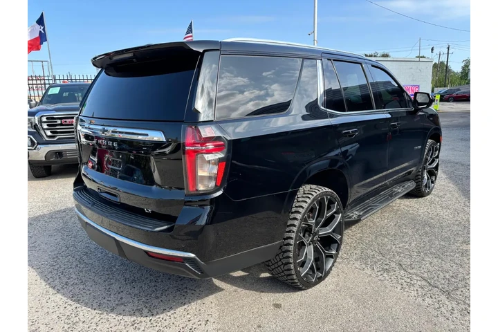 2021 Tahoe 2WD LT image 6