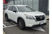 $28507 : Nissan Pathfinder 2024 AWD S thumbnail