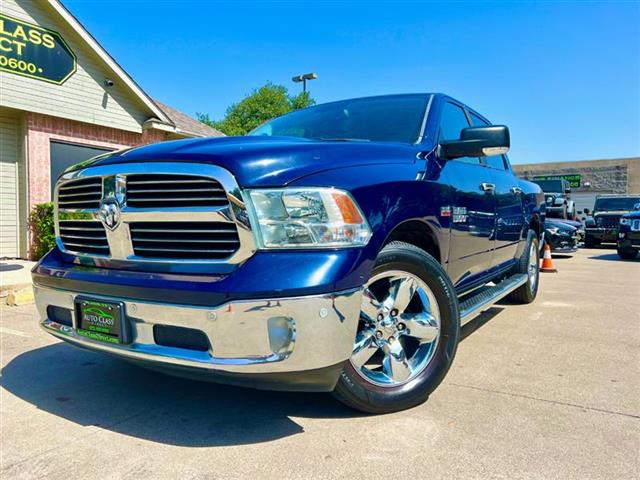 $13950 : 2015 RAM 1500 Lone Star image 3