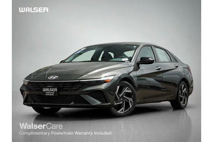 $24000 : Hyundai ELANTRA 2025 SEL Spo image 1