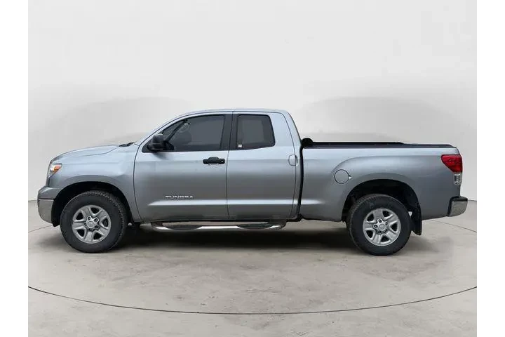 $14961 : Toyota Tundra 2012 4x4 Grade image 2